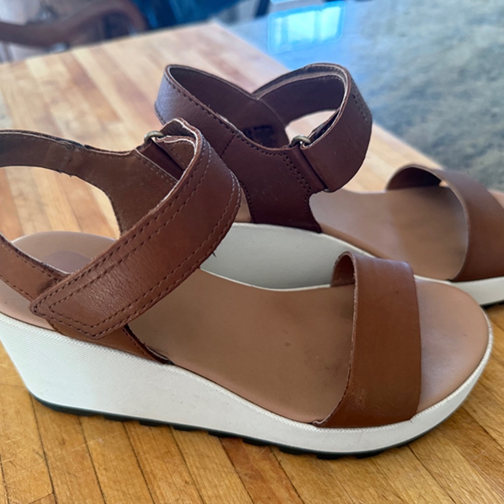 SOREL WOMEN'S SANDAL